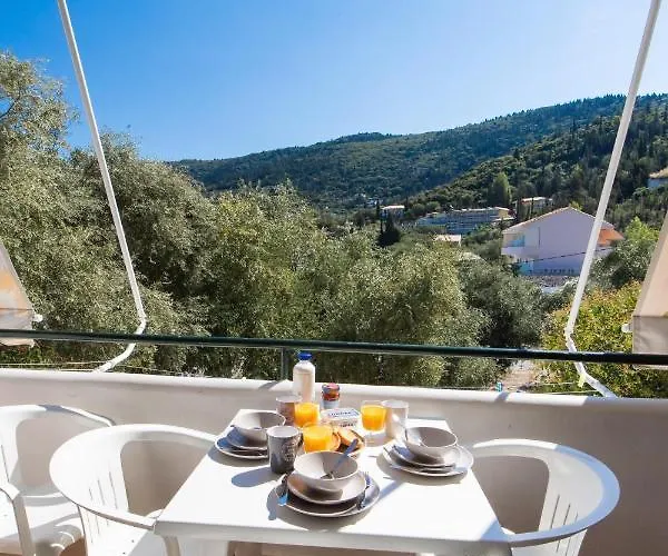 Aparthotel Nikolas 3*